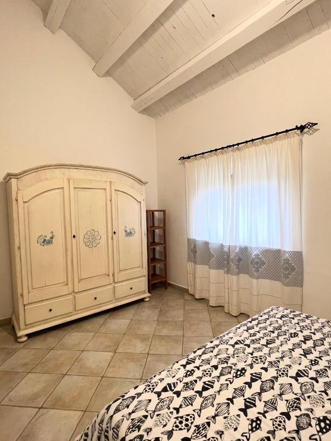 Appartamento Il Caracolo A Cala Francese La Maddalena  Exterior foto